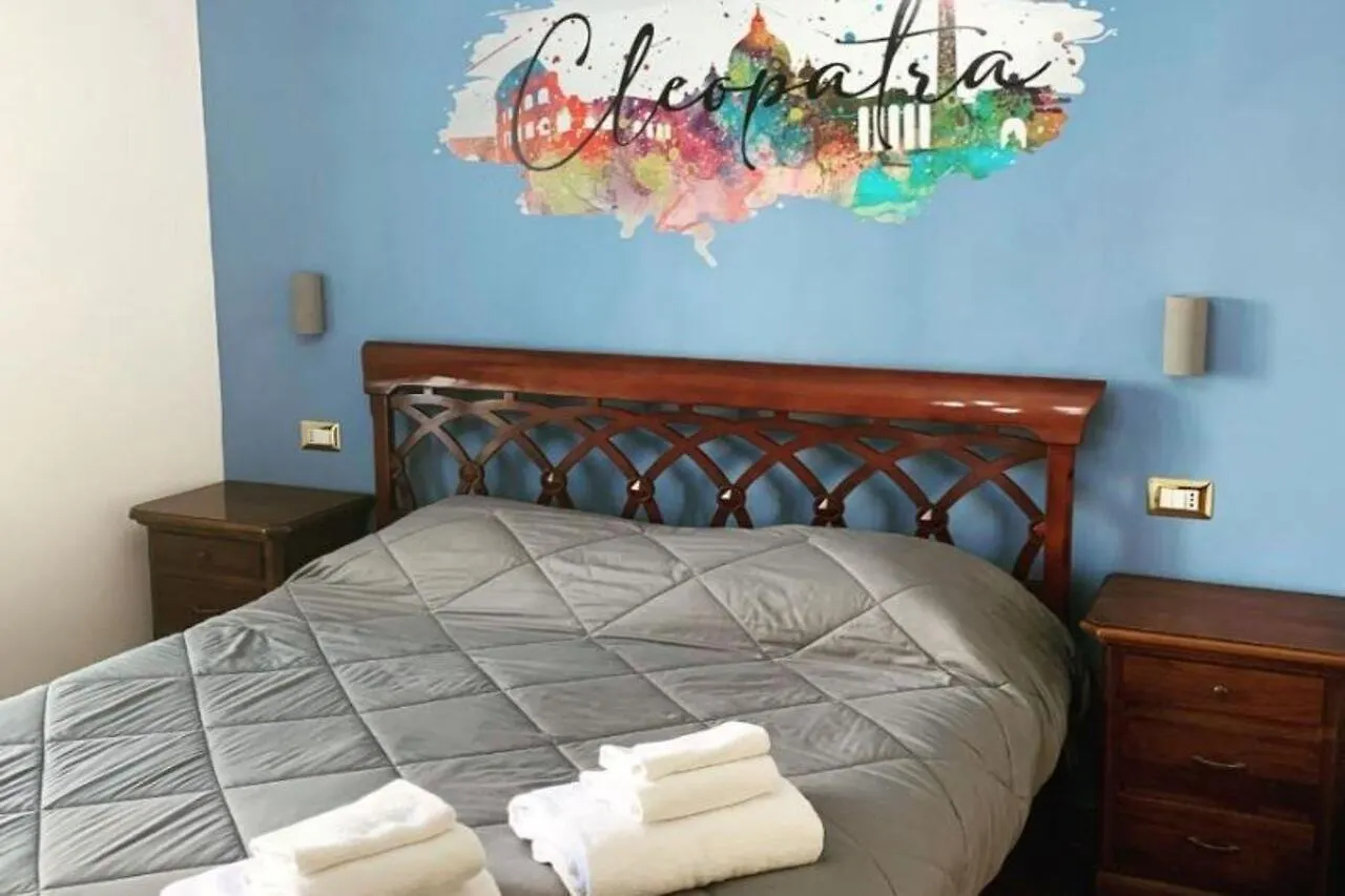 Cleopatra Guest House Rome