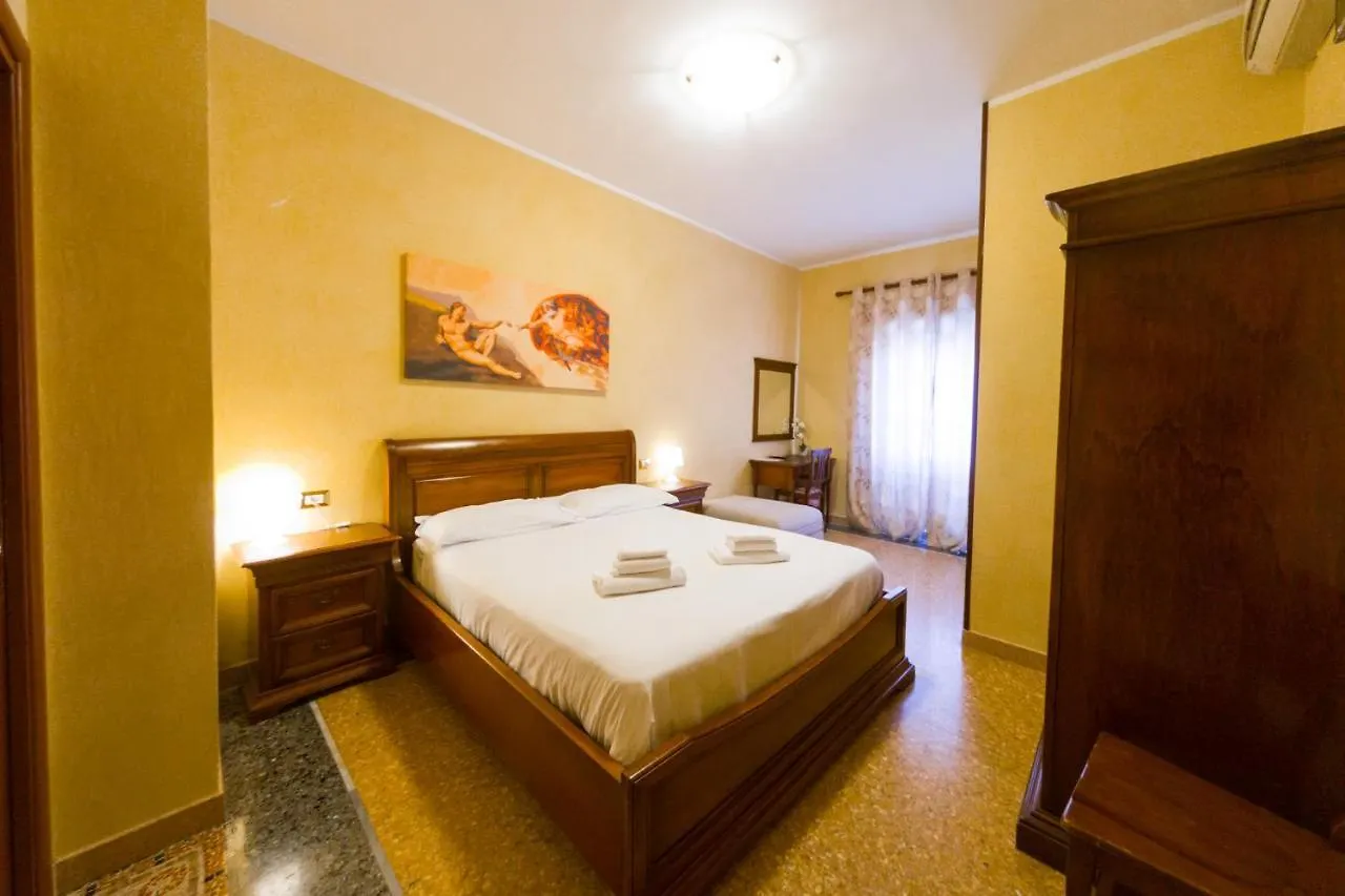 Cleopatra Guest House Rome