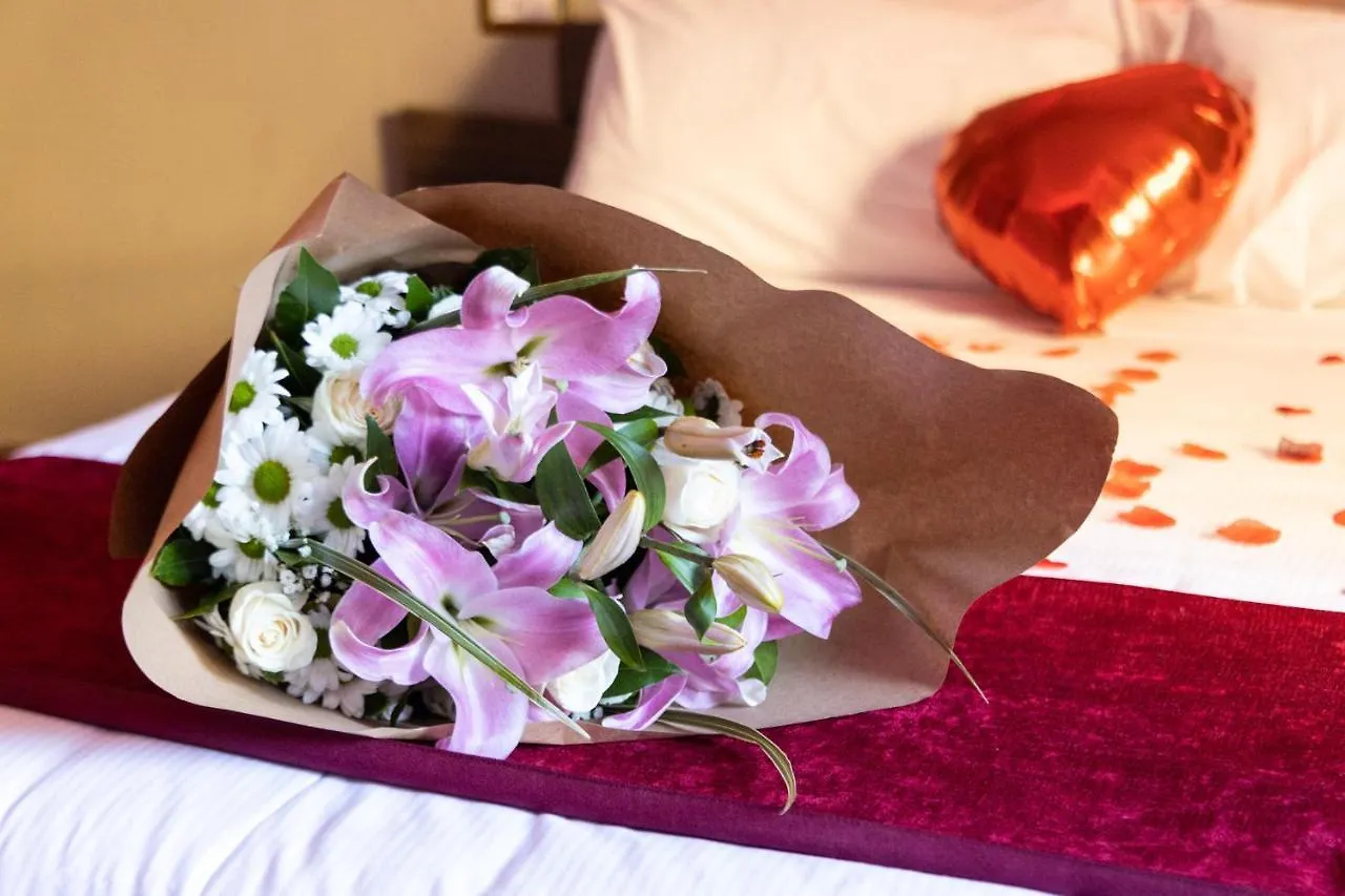 Cleopatra Guest House Rome