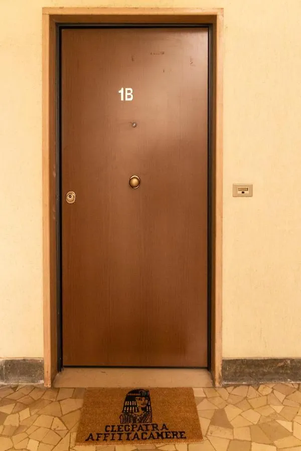 Cleopatra Guest House Rome