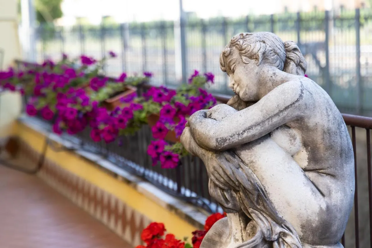 Cleopatra Guest House Rome