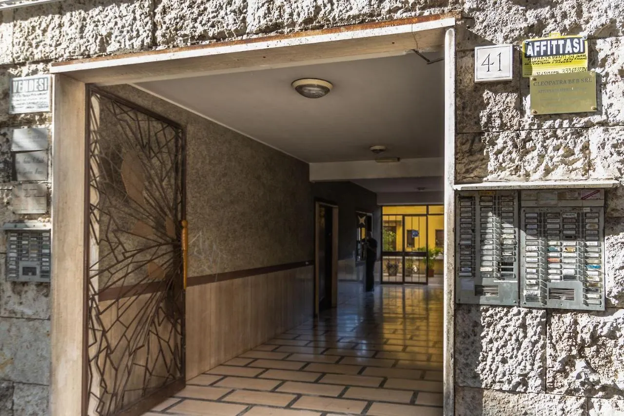 Cleopatra Guest House Rome 3*,