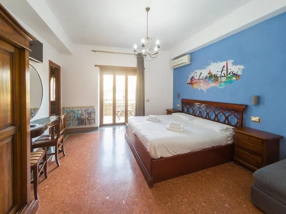 Cleopatra Guest House Rome