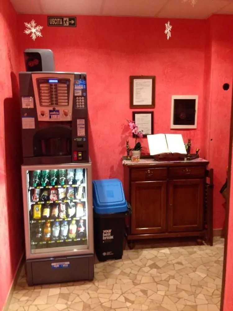 ***  Cleopatra Guest House Rome Italy